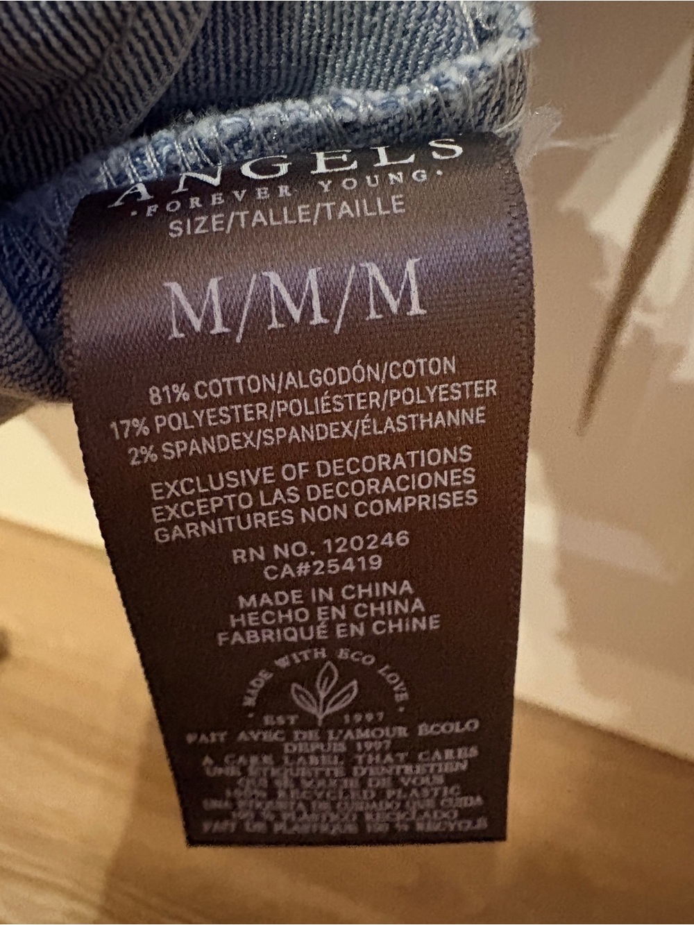 Jeans Subcategory Classification - Picture 5 of 6